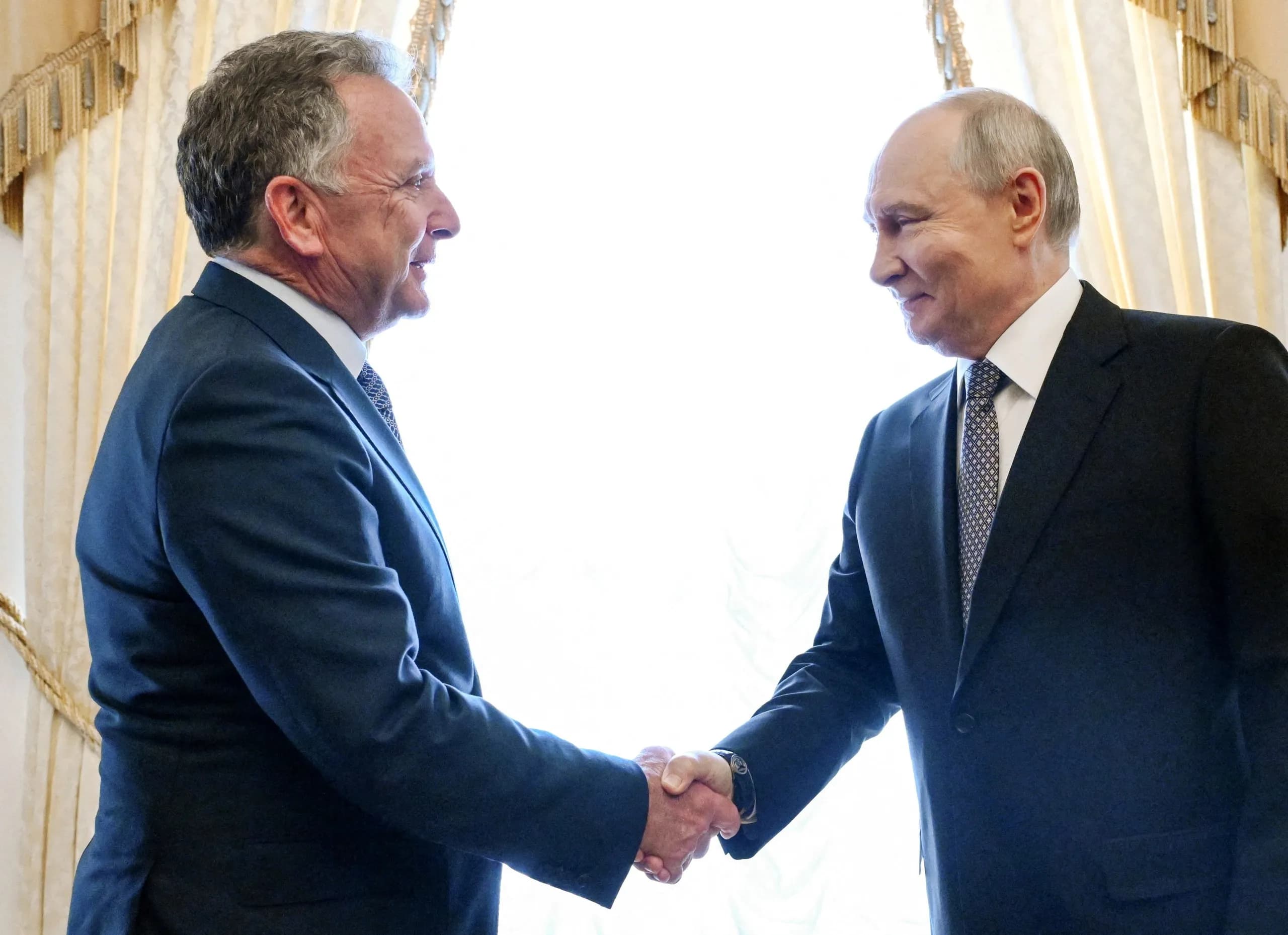 Ông Putin đồng ý nối lại đàm phán ba bên Nga - Ukraine - Mỹ trong tháng 11