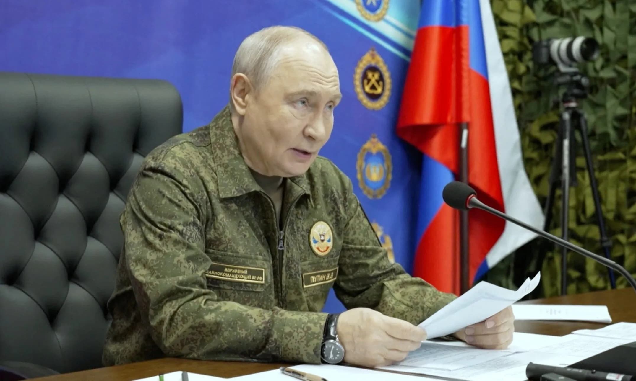 Ông Putin: Nga đang lập 'vùng an ninh không thương lượng' dọc biên giới