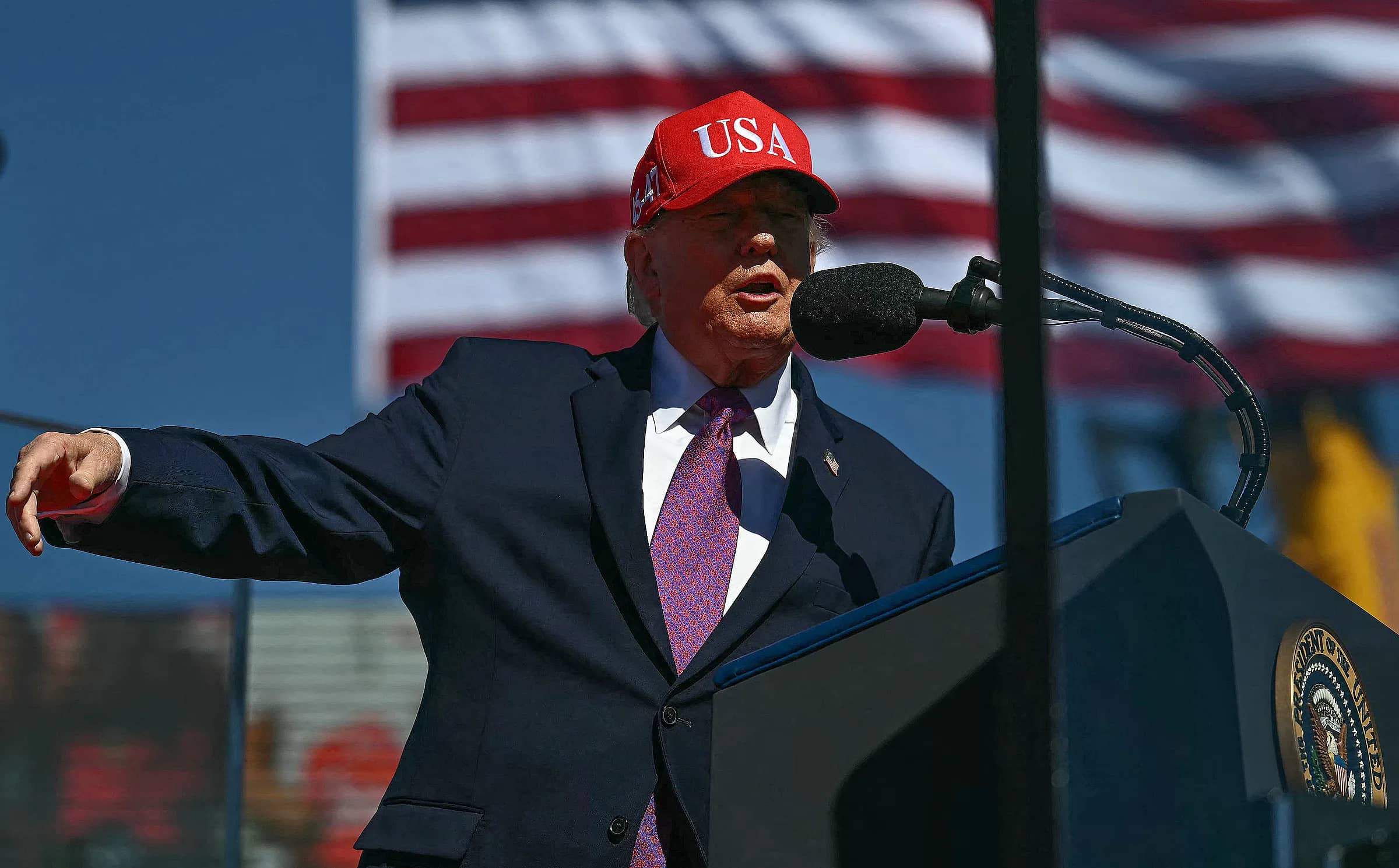 Ông Trump: Canada sẽ trở thành bang thứ 51 của Mỹ