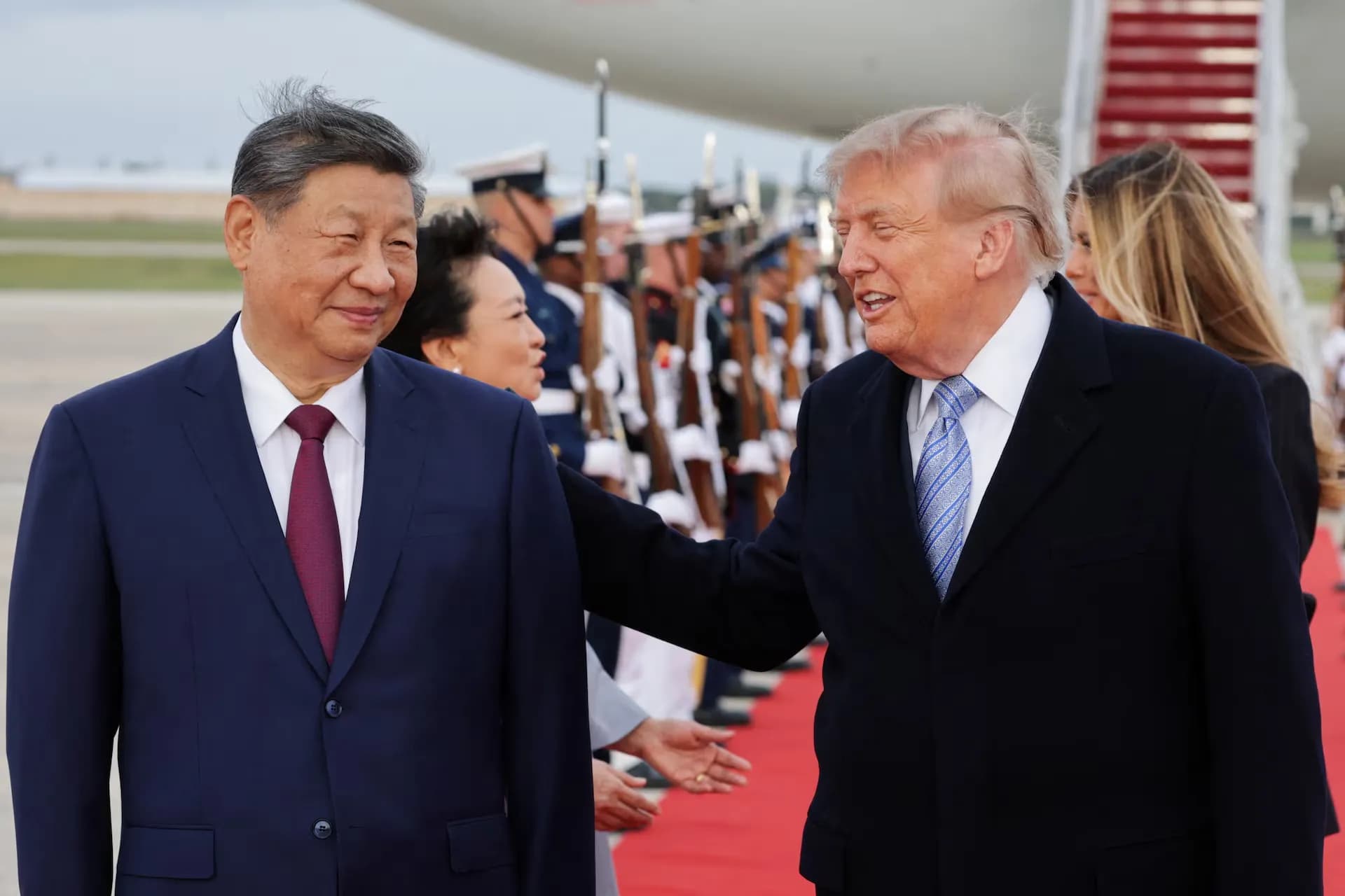 Ông Trump dành điều chưa từng có trong hơn 60 năm qua cho ông Tập