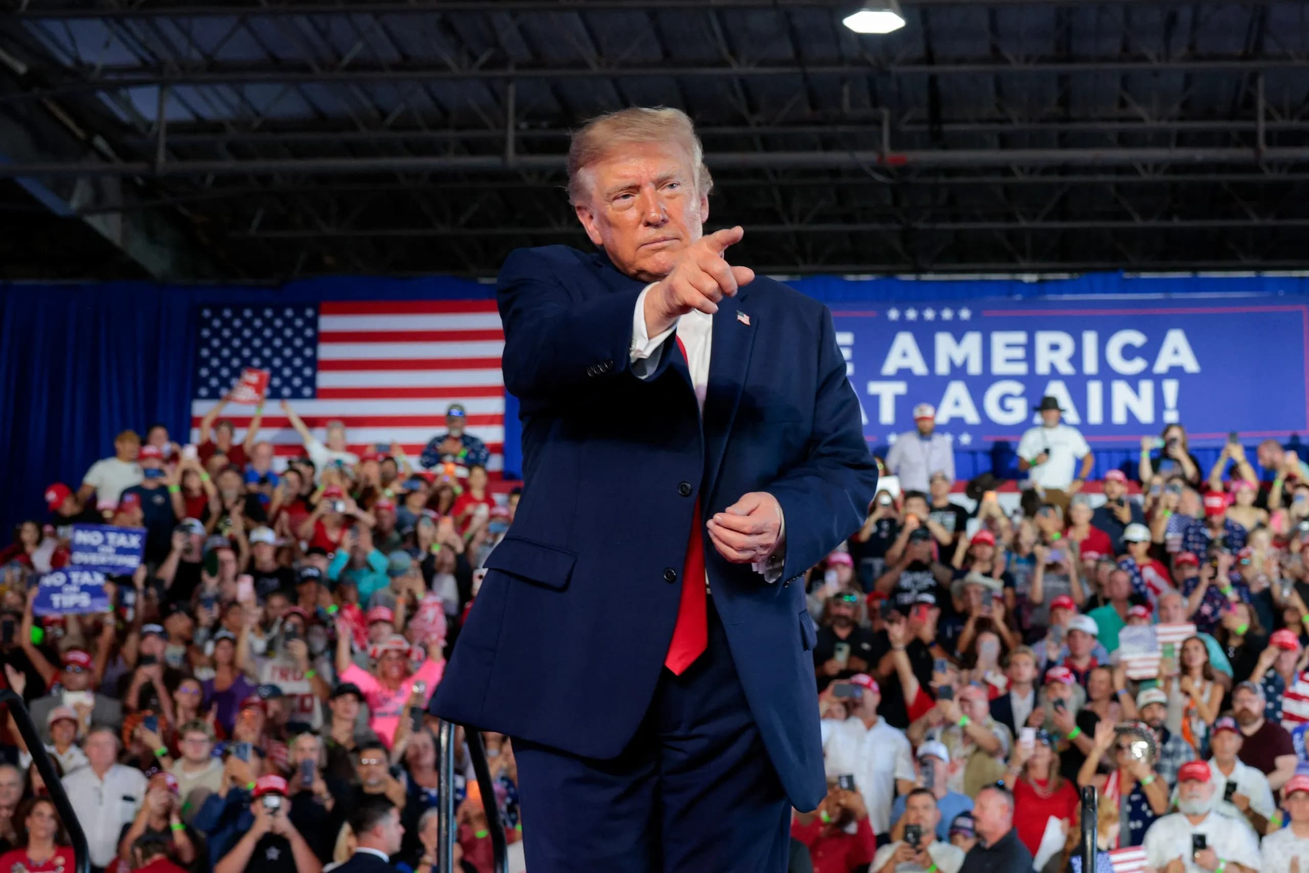 Ông Trump muốn Venezuela thành bang thứ 51 của Mỹ?