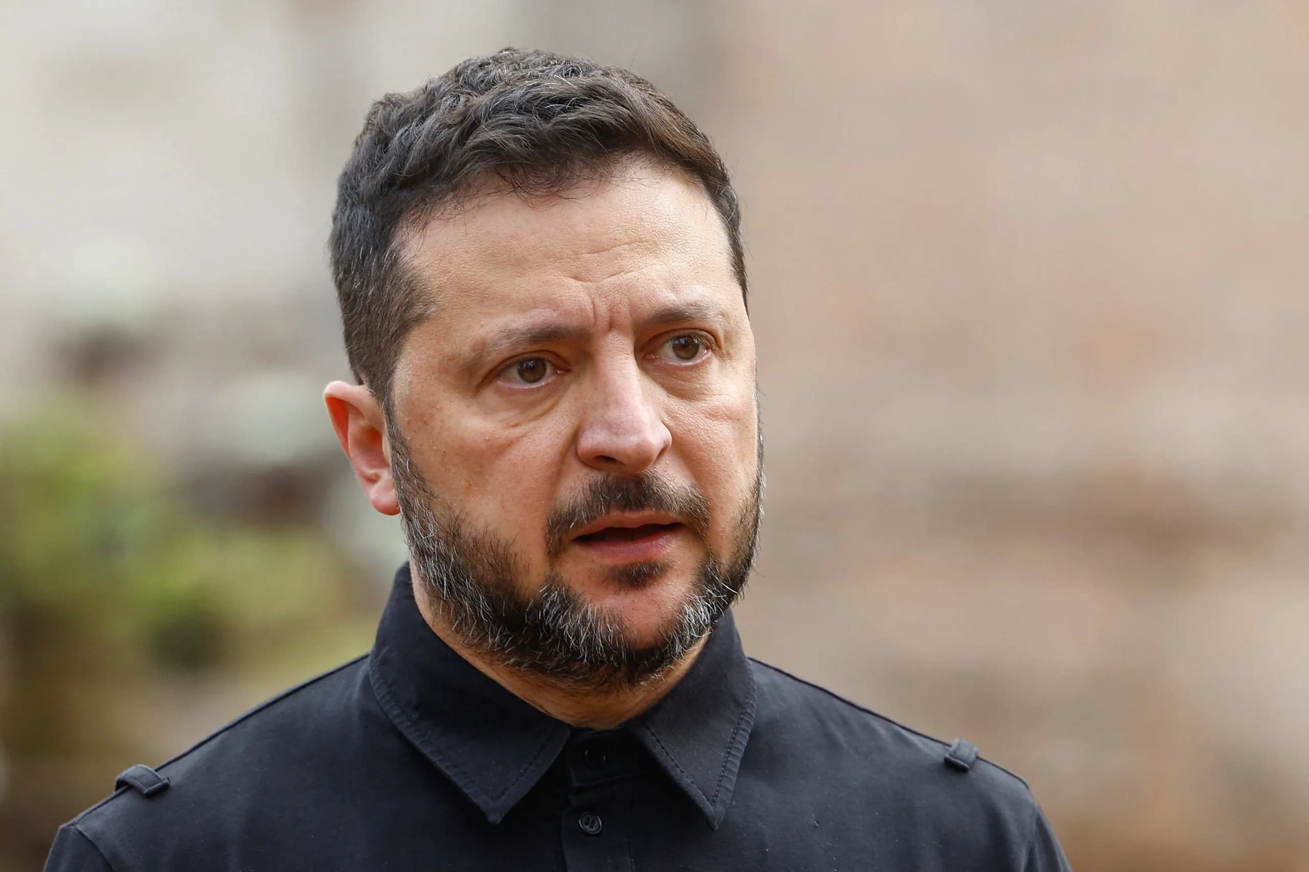 Ông Zelensky cáo buộc Mỹ đạt thỏa thuận mua dầu với Nga sau lưng Ukraine