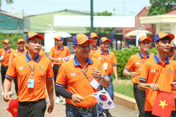 Tin tức sáng 11-10: 9 tháng, 102.000 lao động Việt đi làm việc ở nước ngoài