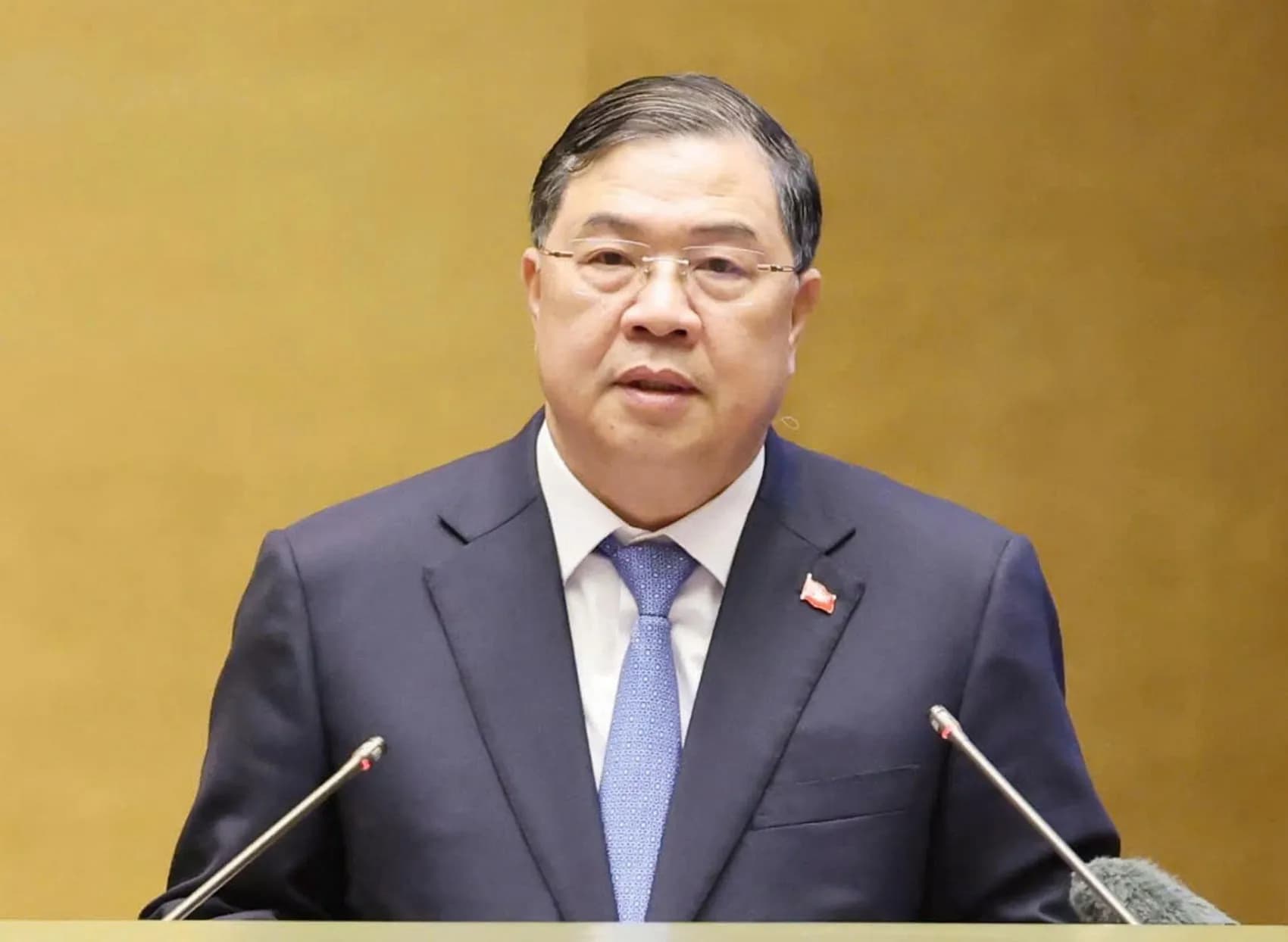 Trung ương đồng ý năm 2027 chi thường xuyên 2,06 triệu tỉ đồng, gồm chi cải cách tiền lương