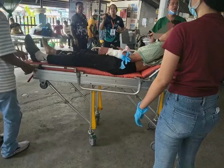 Xả súng tại trường học Philippines, ít nhất ba người chết