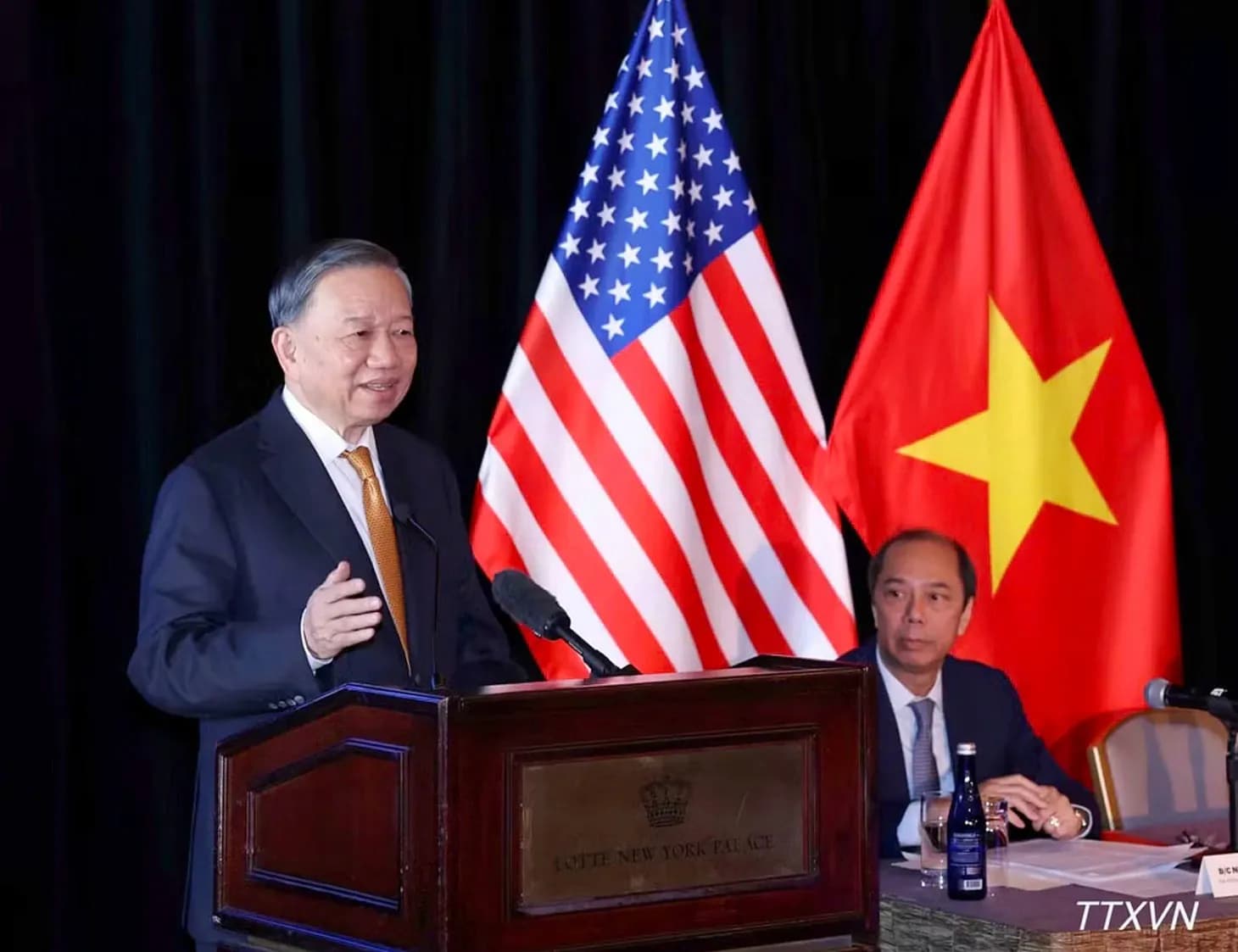 Tổng Bí thư, Chủ tịch nước Tô Lâm: Đảng, Nhà nước tôn trọng quyết định về hay ở lại của chuyên gia, trí thức kiều bào