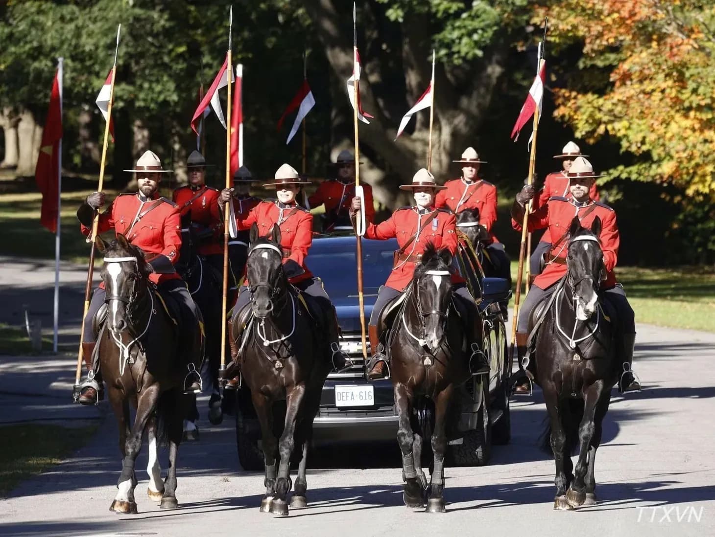 Lễ đón trọng thể Tổng Bí thư, Chủ tịch nước Tô Lâm thăm cấp Nhà nước tới Canada