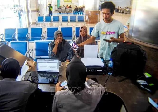 Vụ chìm tàu trên biển Java: Số người thiệt mạng tăng lên 64